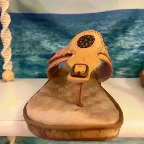 Sunflower Genuine Leather Tan Softwalk Sandals - Picture 13 of 16